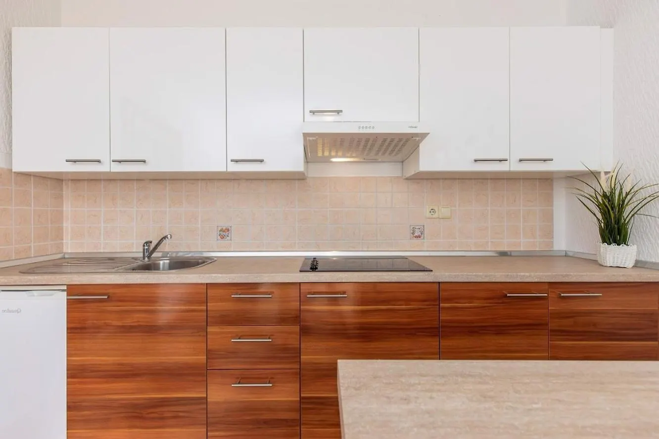 Apartment Dramalj 32 0*,