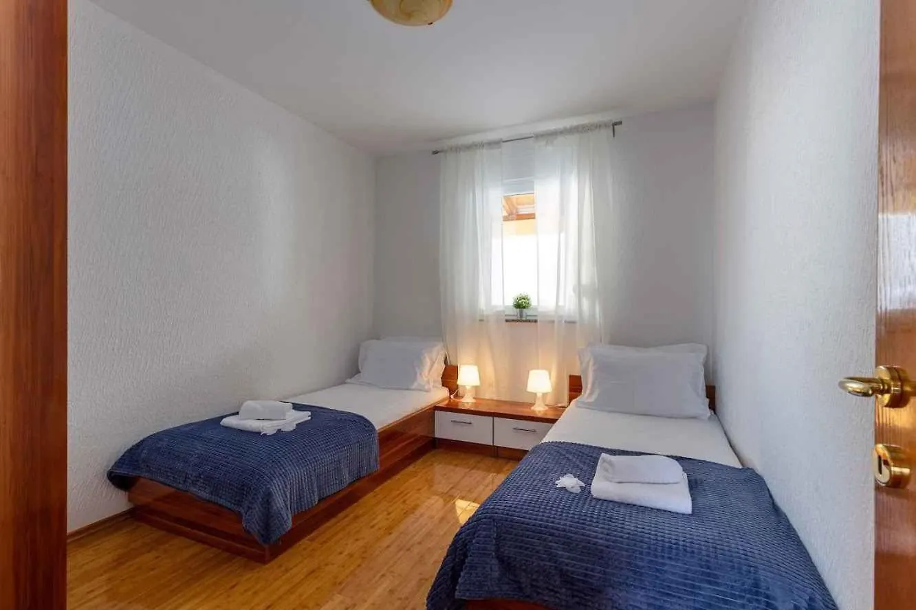 Apartment Dramalj 32
